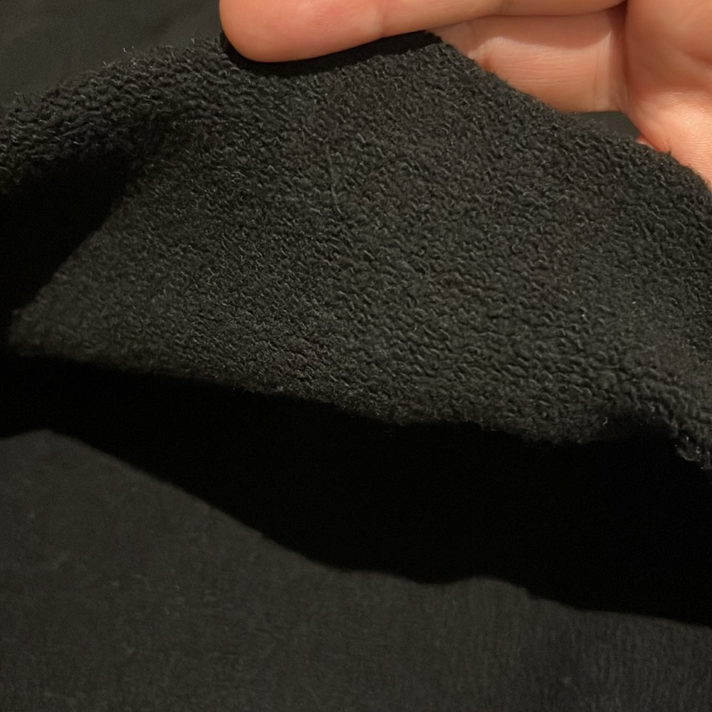 New Frank & Eileen ISABELLE
Funnel Neck DressTRIPLE FLEECE Black - Picture 15 of 17